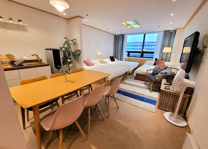 Hongdae House 아파트
